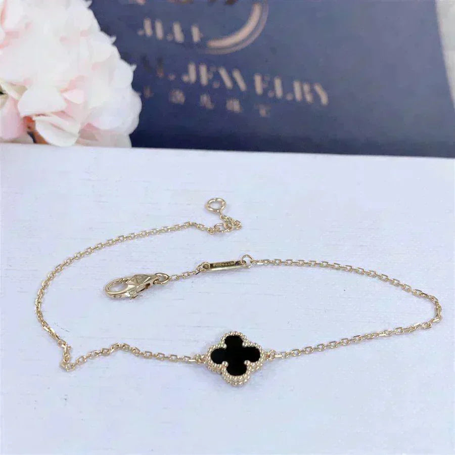 [Luxe]CLOVER ONYX SINGLE FLOWER BRACELET