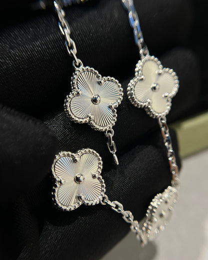 [Luxe]CLOVER SILVER 5 MOTIFS BRACELET