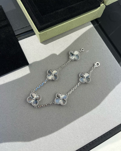 [Luxe]CLOVER SILVER 5 MOTIFS BRACELET